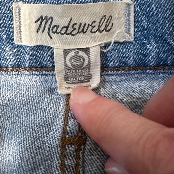 Madewell The Perfect Vintage Jean, size 30Tall - Picture 6 of 7